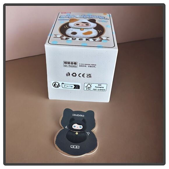 Pop Mart Pucky Roly-Poly Kitty - Black Cat - Picture 11 of 16